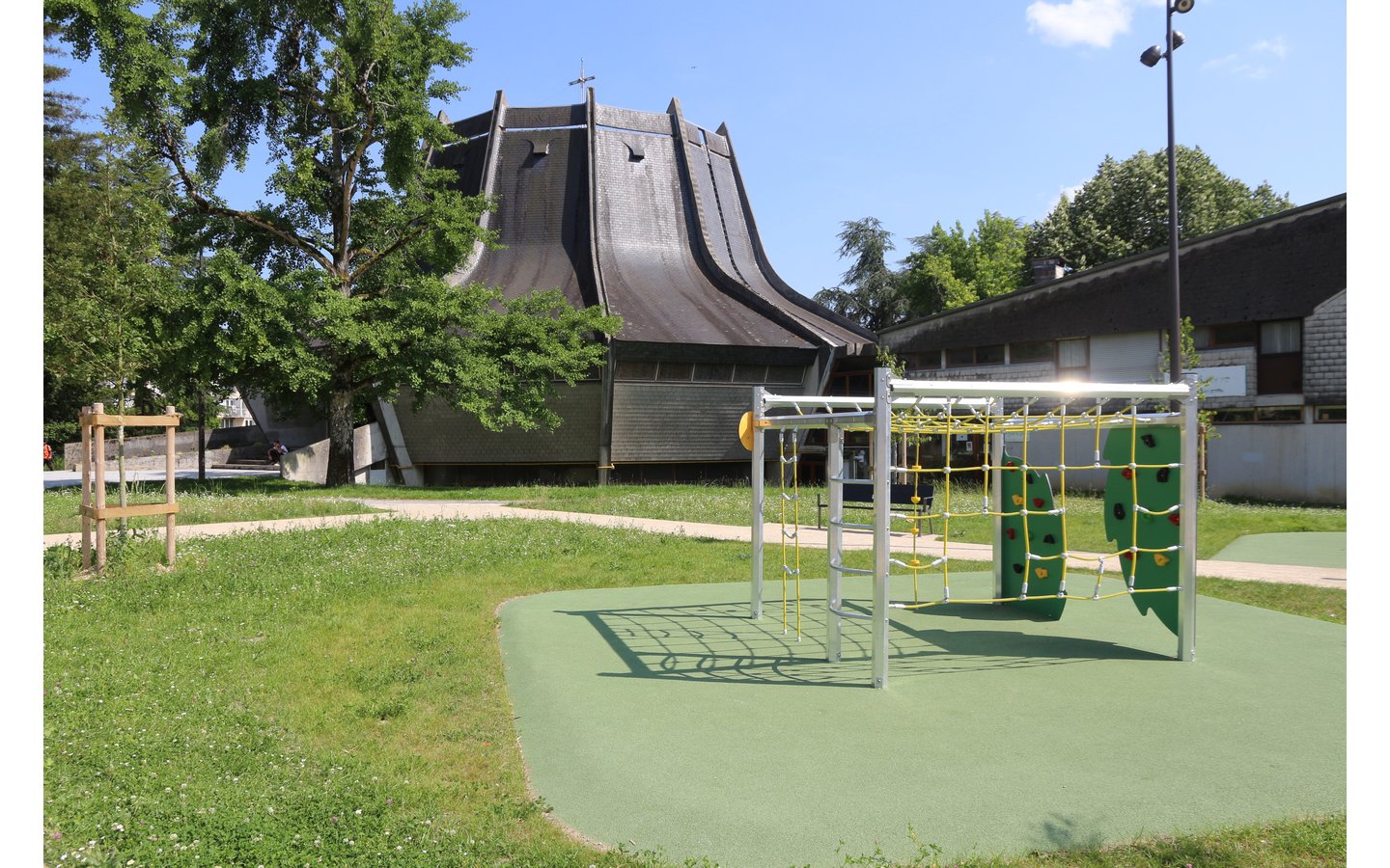 Aire de jeux - La pépinière - photo 2
