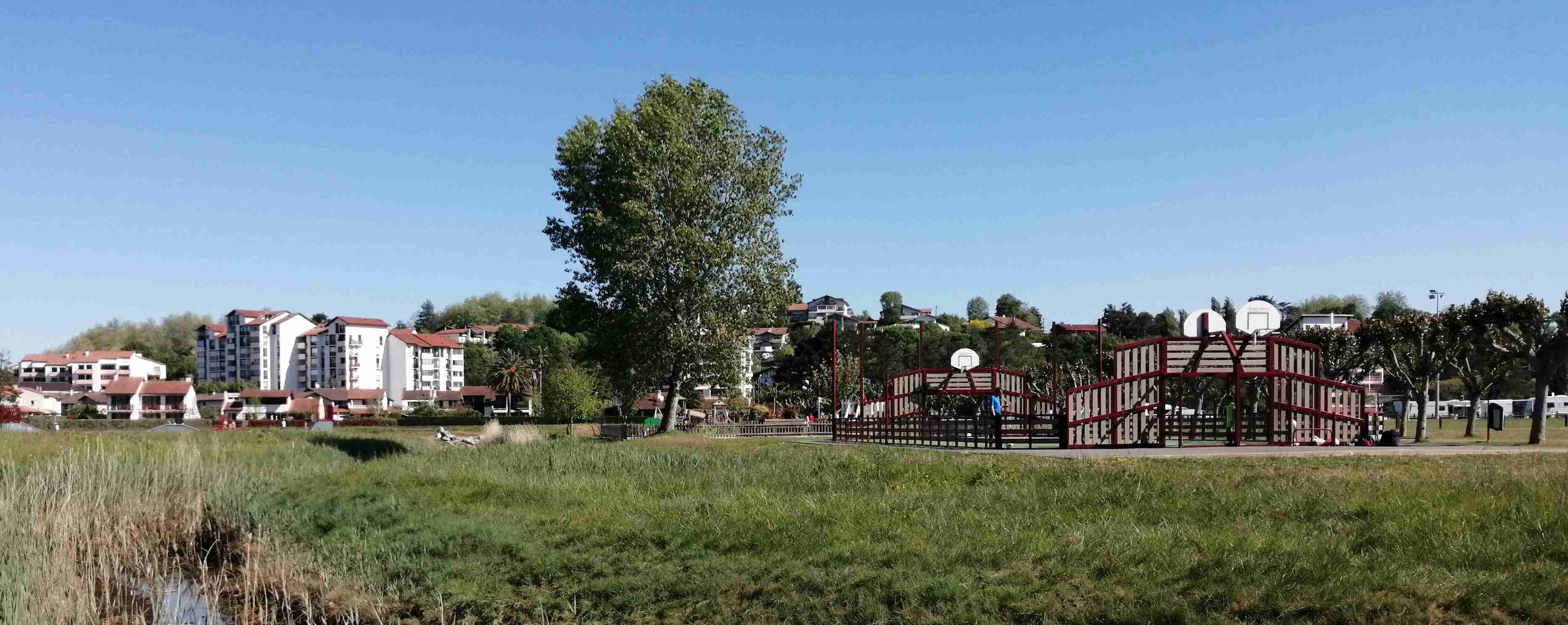 Aire de pique-nique - photo 3