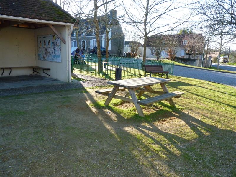 Aire de pique-nique de Garlin