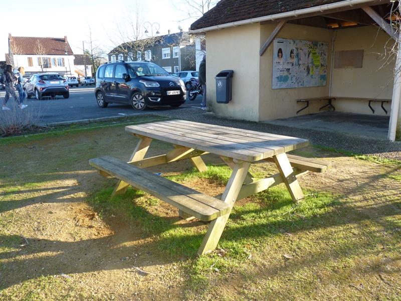 Aire de pique-nique de Garlin