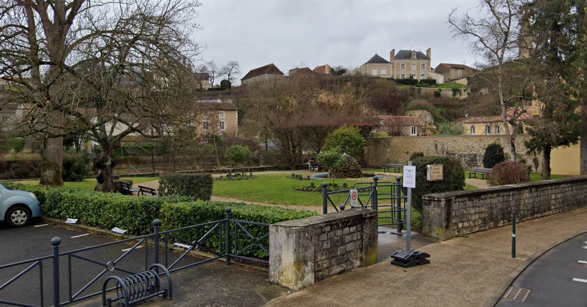 Aire de pique nique - Montmorillon