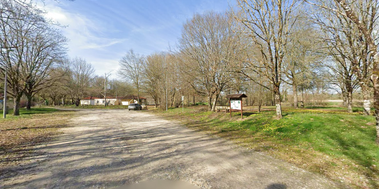 Aire de pique nique- Plage de la Bertholière