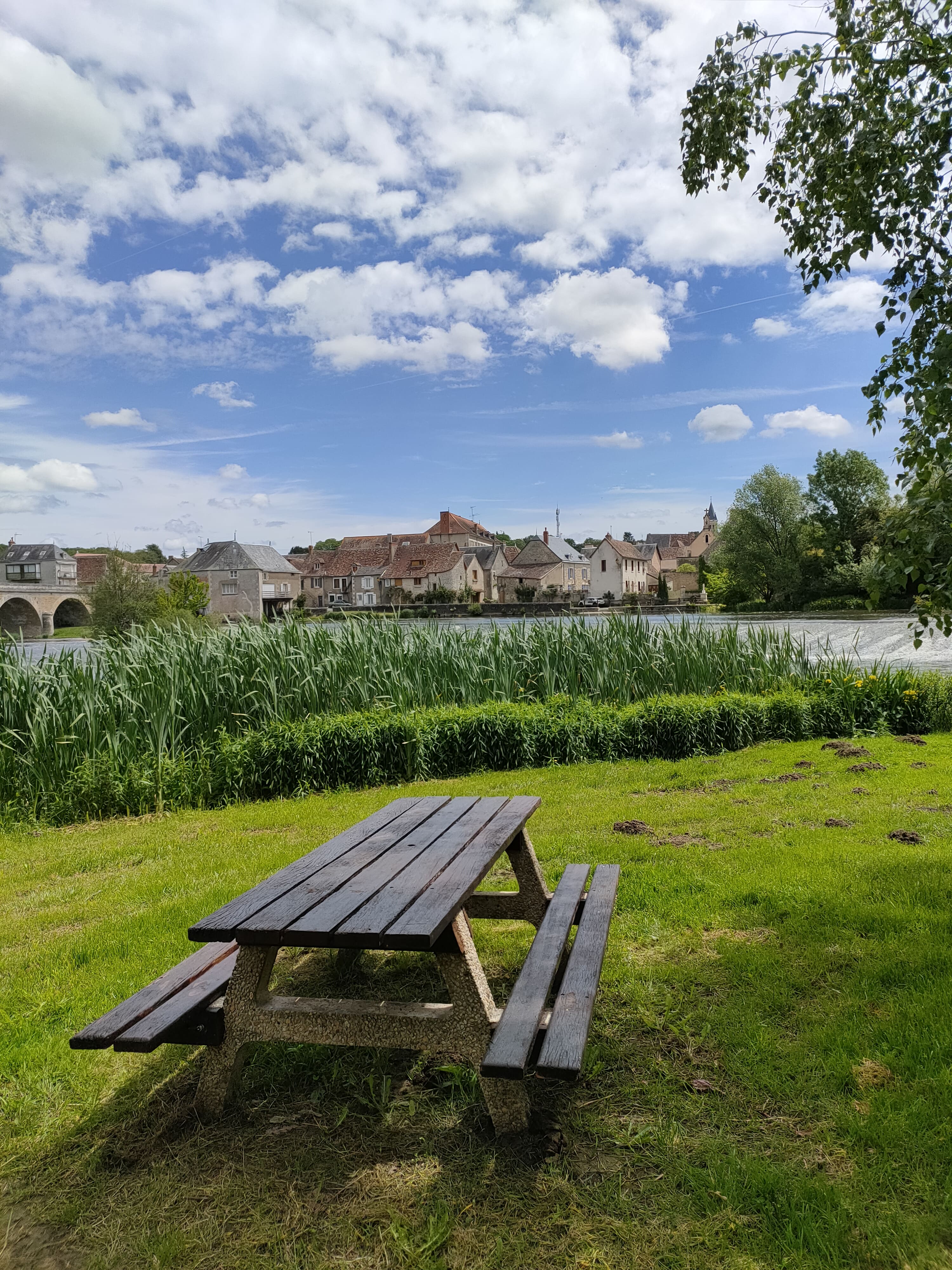 Aire de pique nique - Saint-Pierre-de-Maillé - photo 3