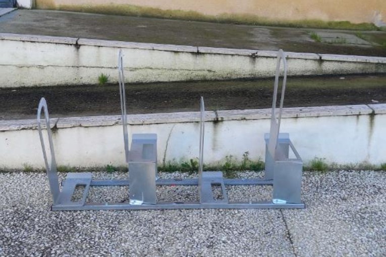 Halte de repos vélo de la Mairie de Barbaste — photo 2