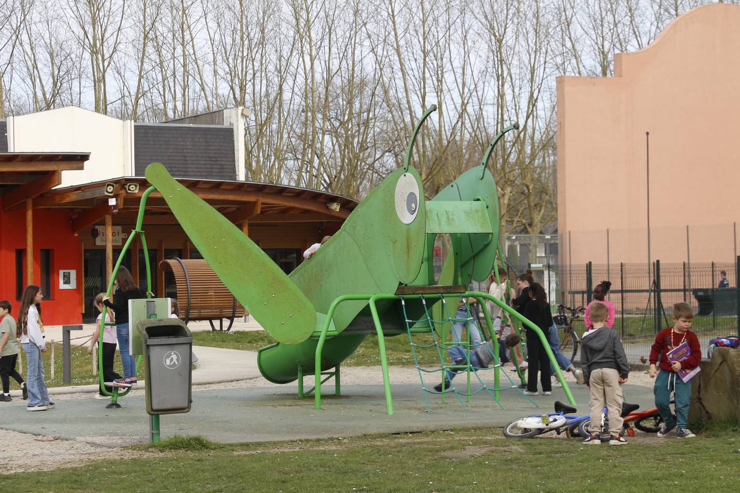 Aire de jeux - Plaine des Sports du Pradeau
