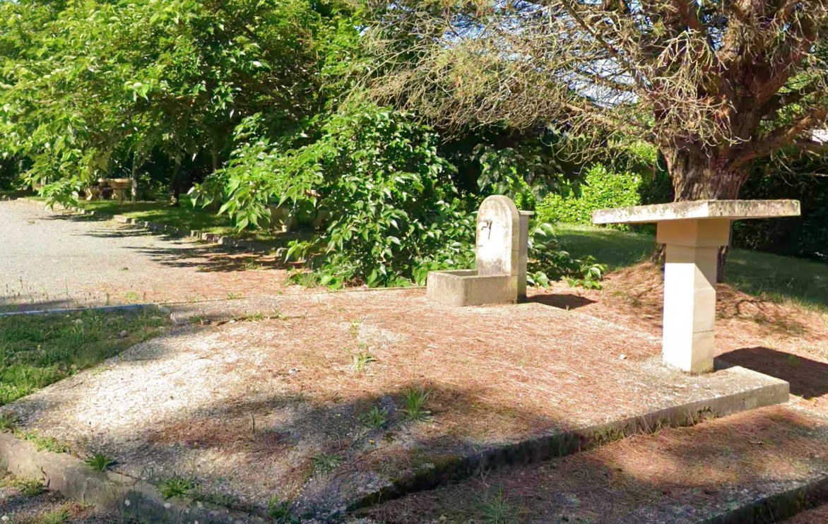 Aire de pique-nique de Saint-Hilaire-de-la-Noaille