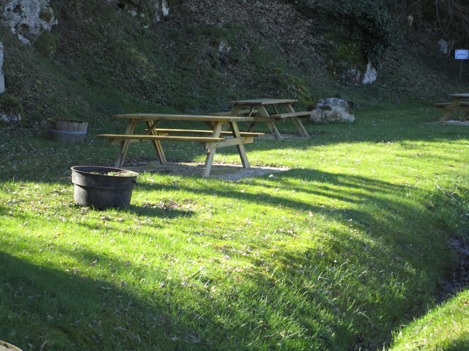 Aire de pique-nique à Saint-Sernin - photo 3