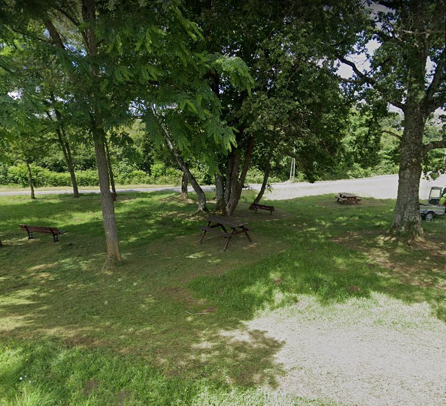 Issoudun-Létrieix : Aire de pique-nique