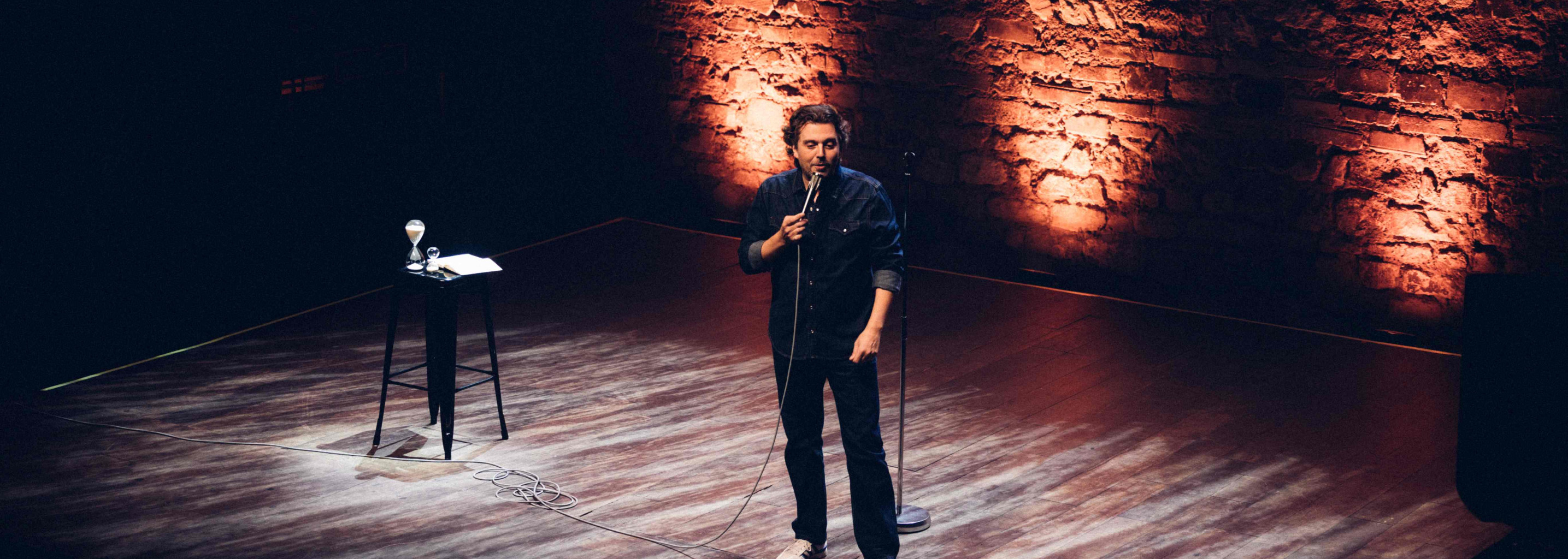 Centre Culturel : Alex Vizorek
