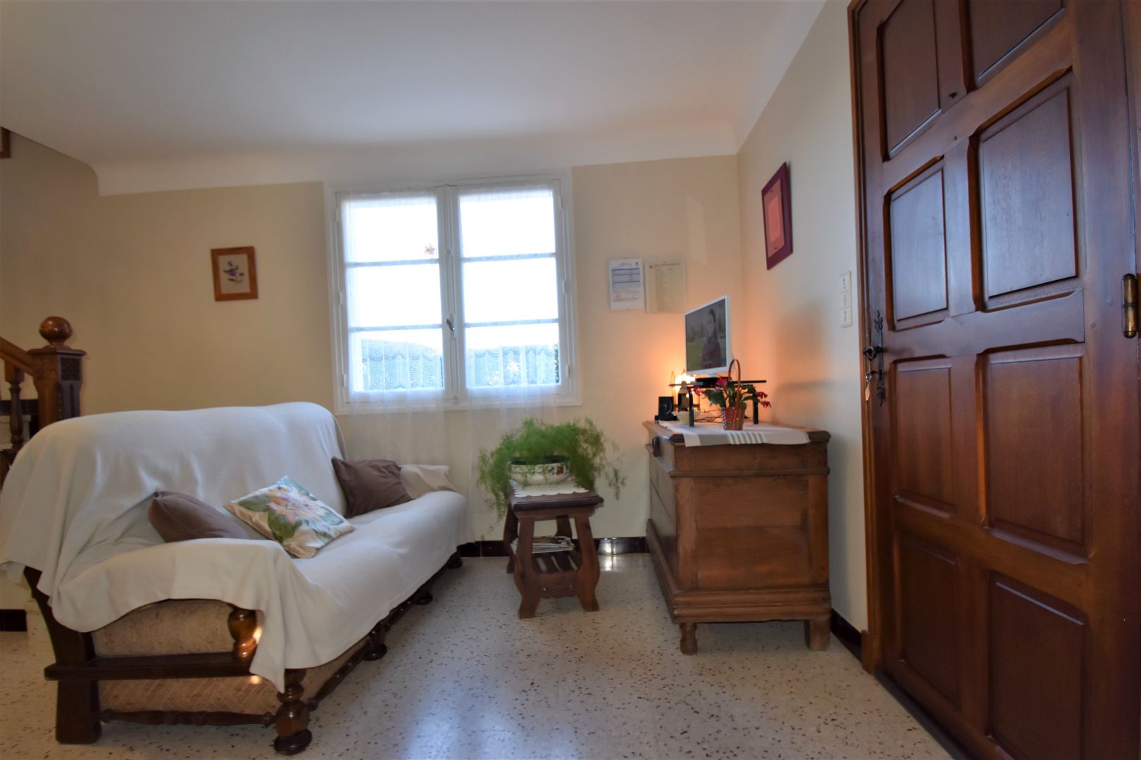 Madame Marie-Hélène ESCOZ "Laket Leku" - photo 3