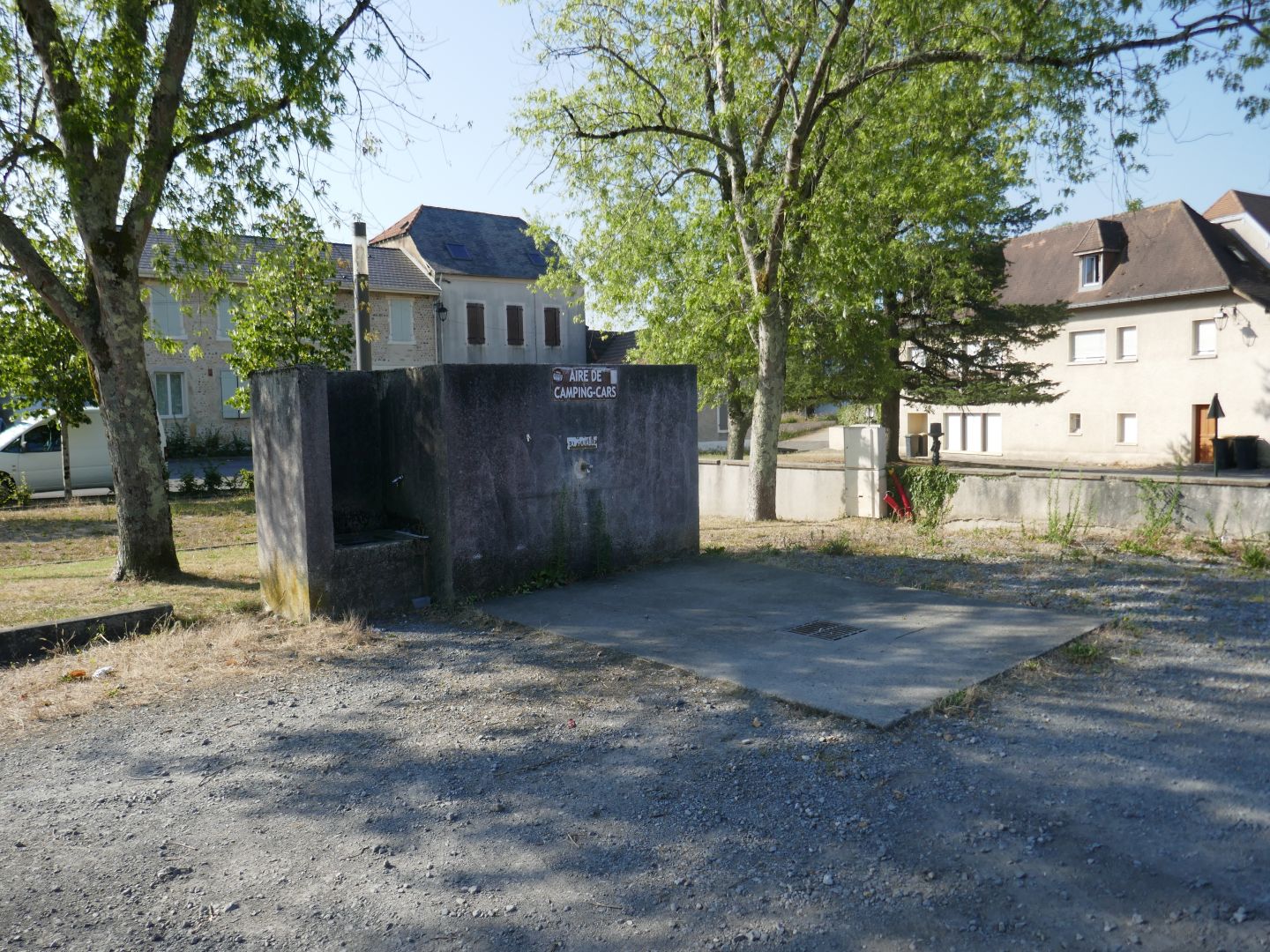 Aire de camping-cars d'Arzacq-Arraziguet - photo 5