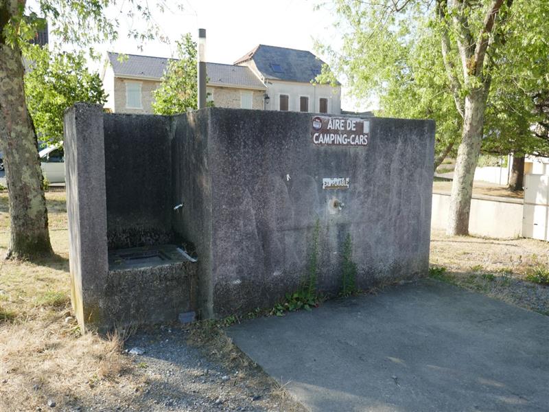 Aire de camping-cars d'Arzacq-Arraziguet