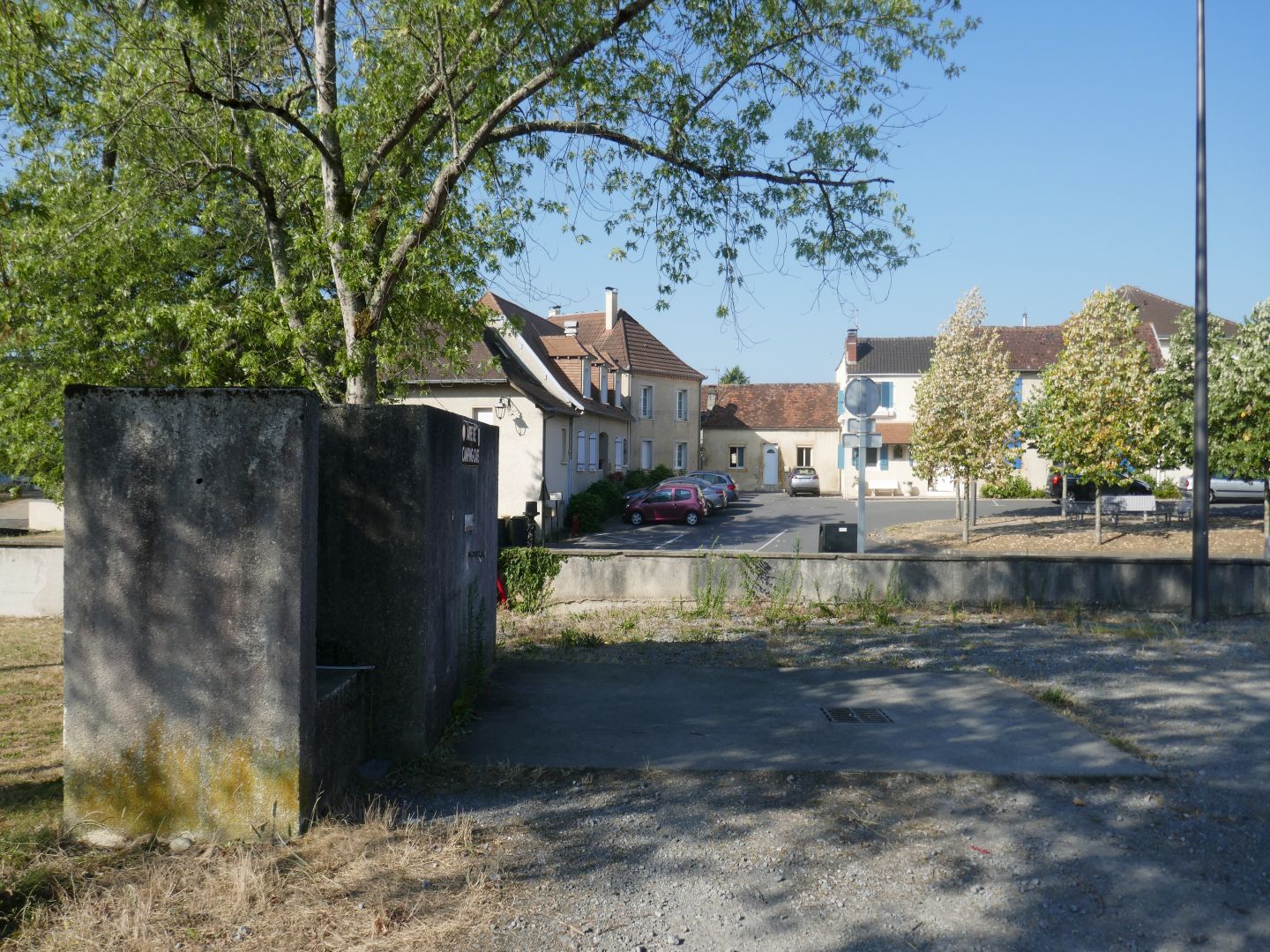 Aire de camping-cars d'Arzacq-Arraziguet - photo 2