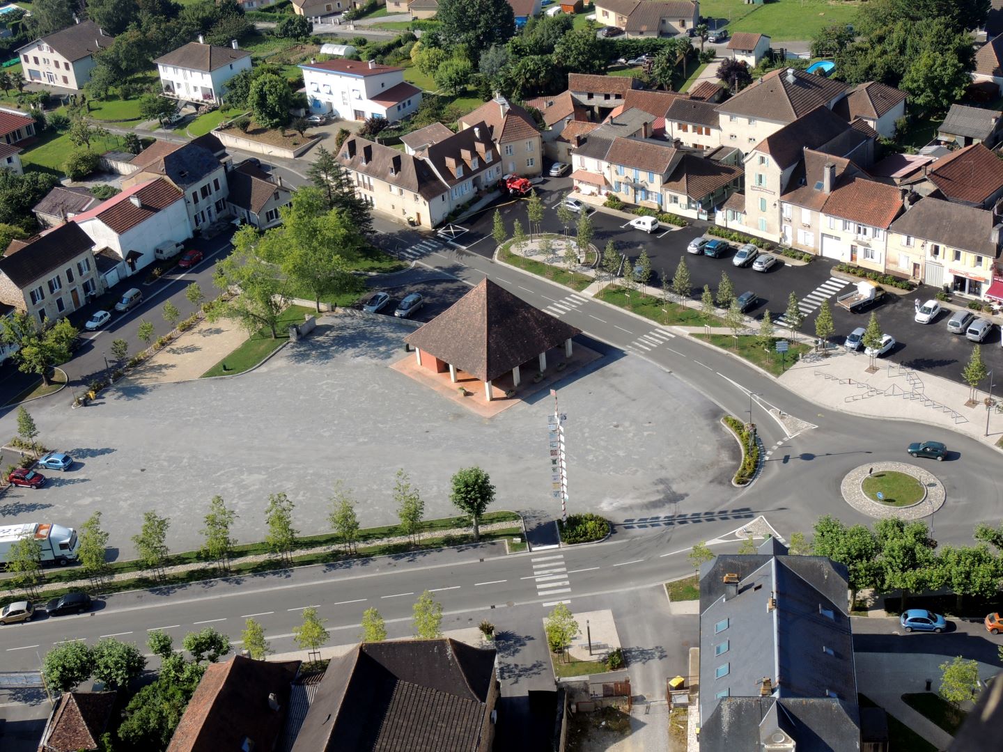 Arzacq-Arraziguet : de la bastide à la forêt - photo 2
