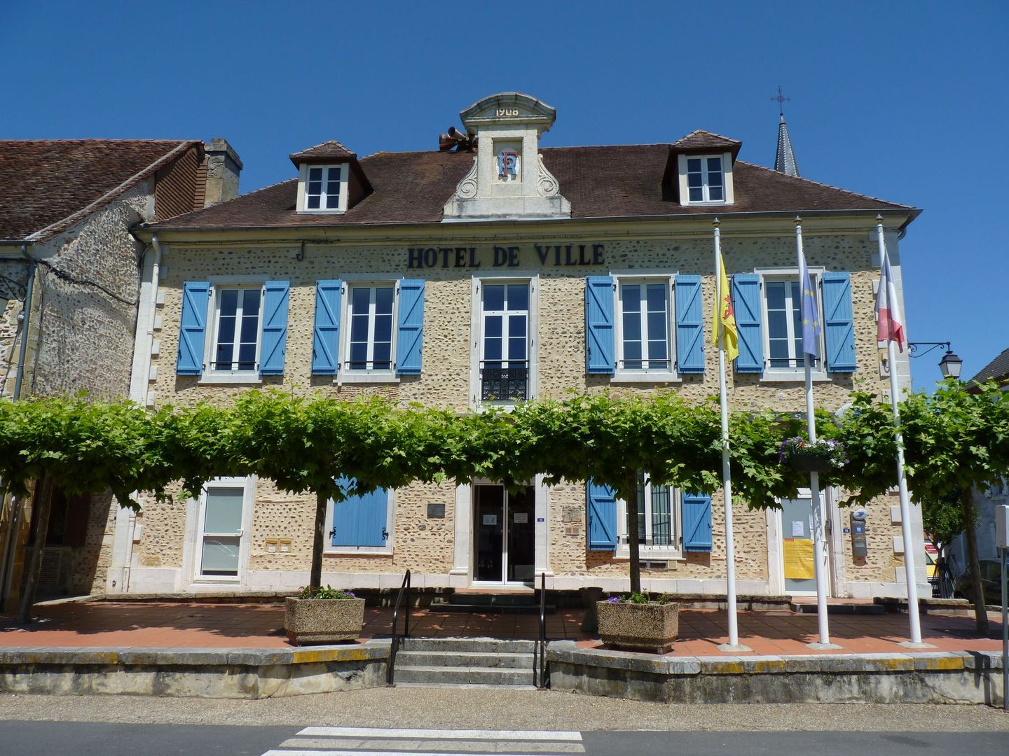 Chasse au trésor Tèrra Aventura : Qui a volé le jambon de Bayonne ? — photo 2