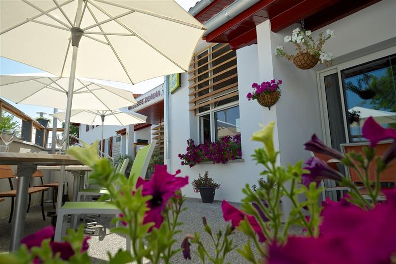 Auberge Denena