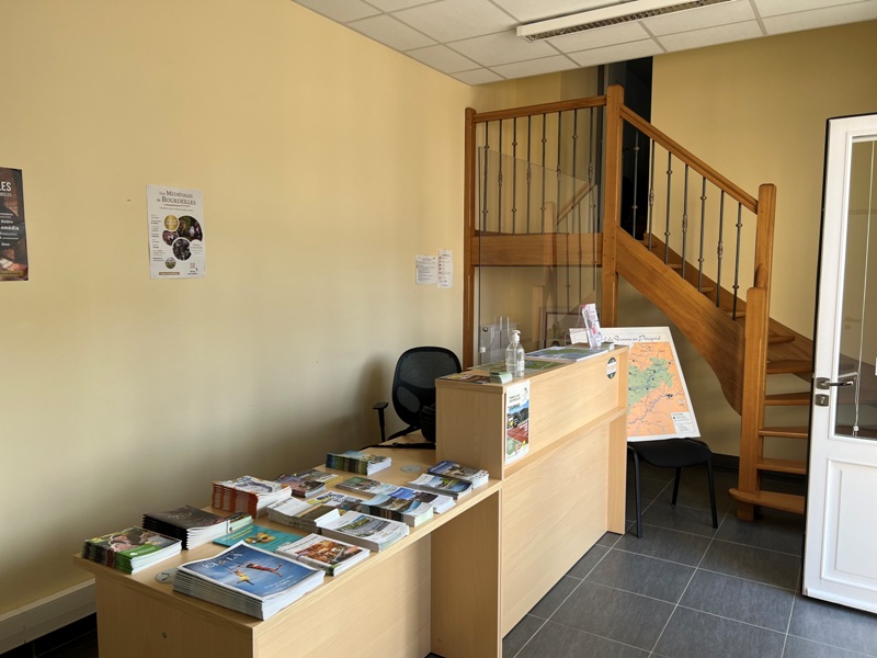 Office de tourisme Périgord Dronne Belle - Bureau d'accueil de Bourdeilles — photo 2