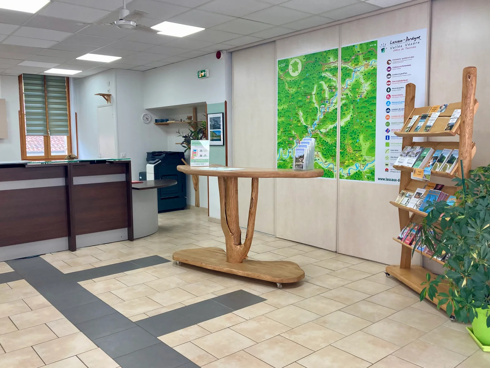 Office de Tourisme Lascaux-Dordogne, Vallée Vézère - Bureau des Eyzies — photo 3