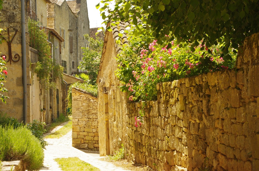 Balade patrimoine dans la bastide de Beaumont du Périgord