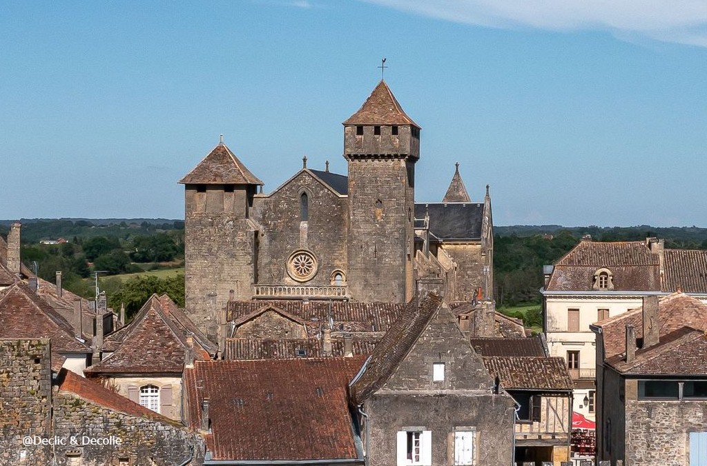 Balade patrimoine dans la bastide de Beaumont du Périgord - photo 2