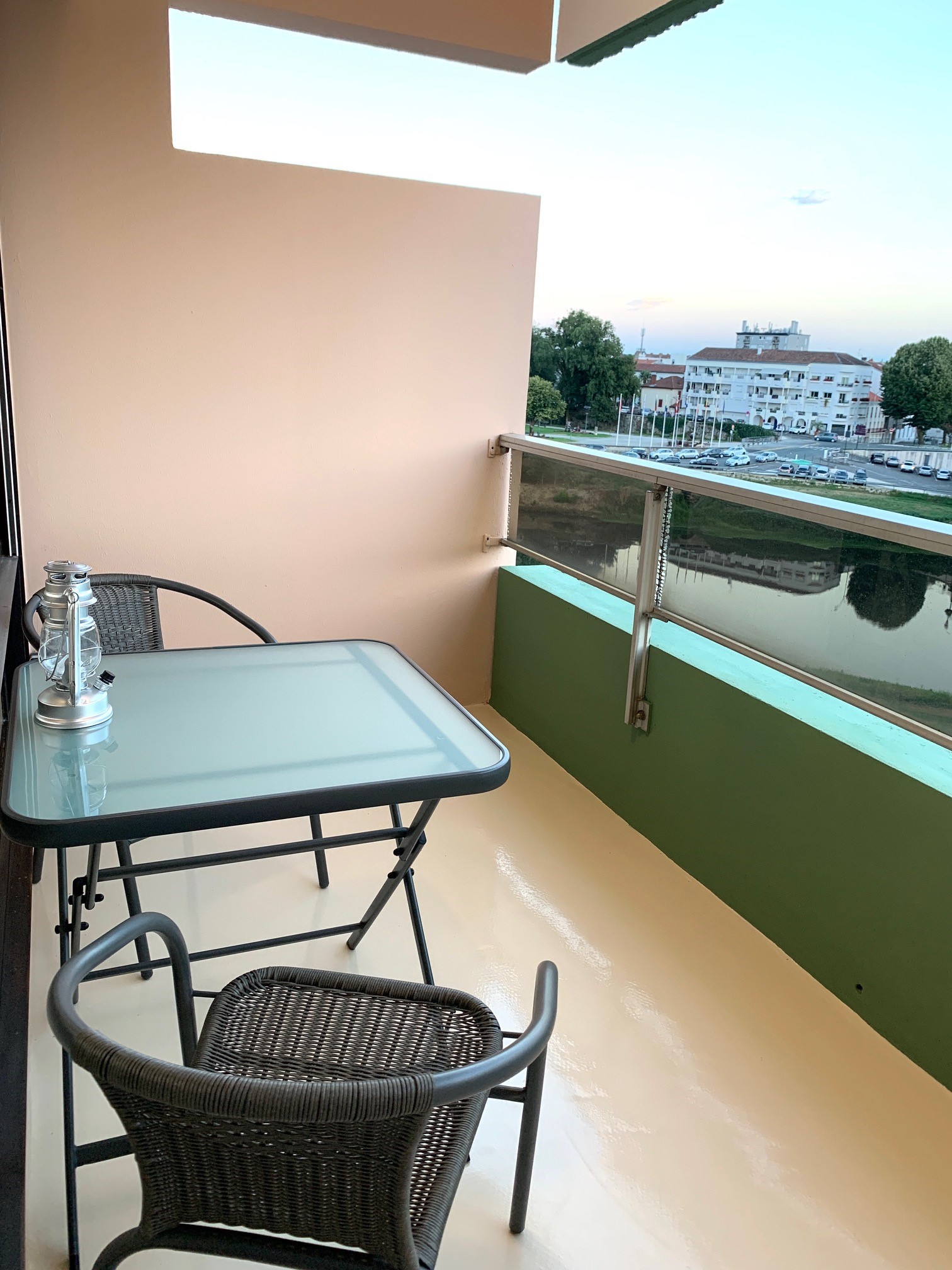 T1 - 1 à 2 pers. - CAP403/A