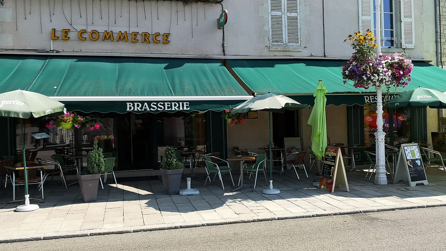 Bar Le Commerce, La Roche-Posay - photo 3