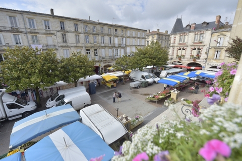 Marché hebdomadaire de Sainte-Foy-La-Grande - photo 2