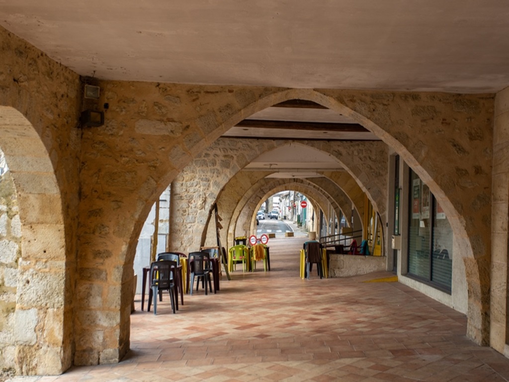 Bastide de Sauveterre-de-Guyenne, Sauveterre-de-Guyenne - photo 5