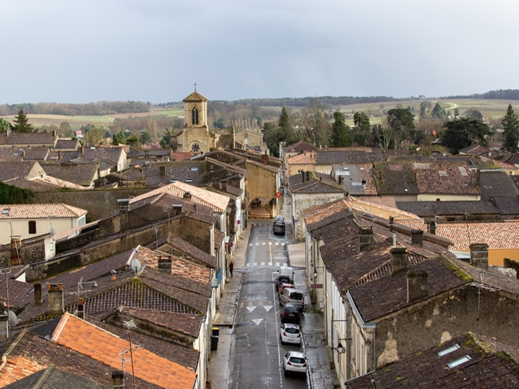 Aire de camping-cars de Sauveterre-de-Guyenne
