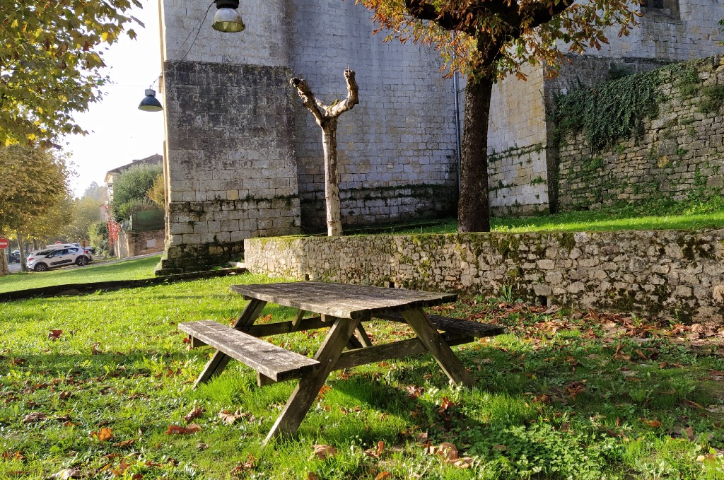 Aires de pique-nique à Beaumont-du-Périgord