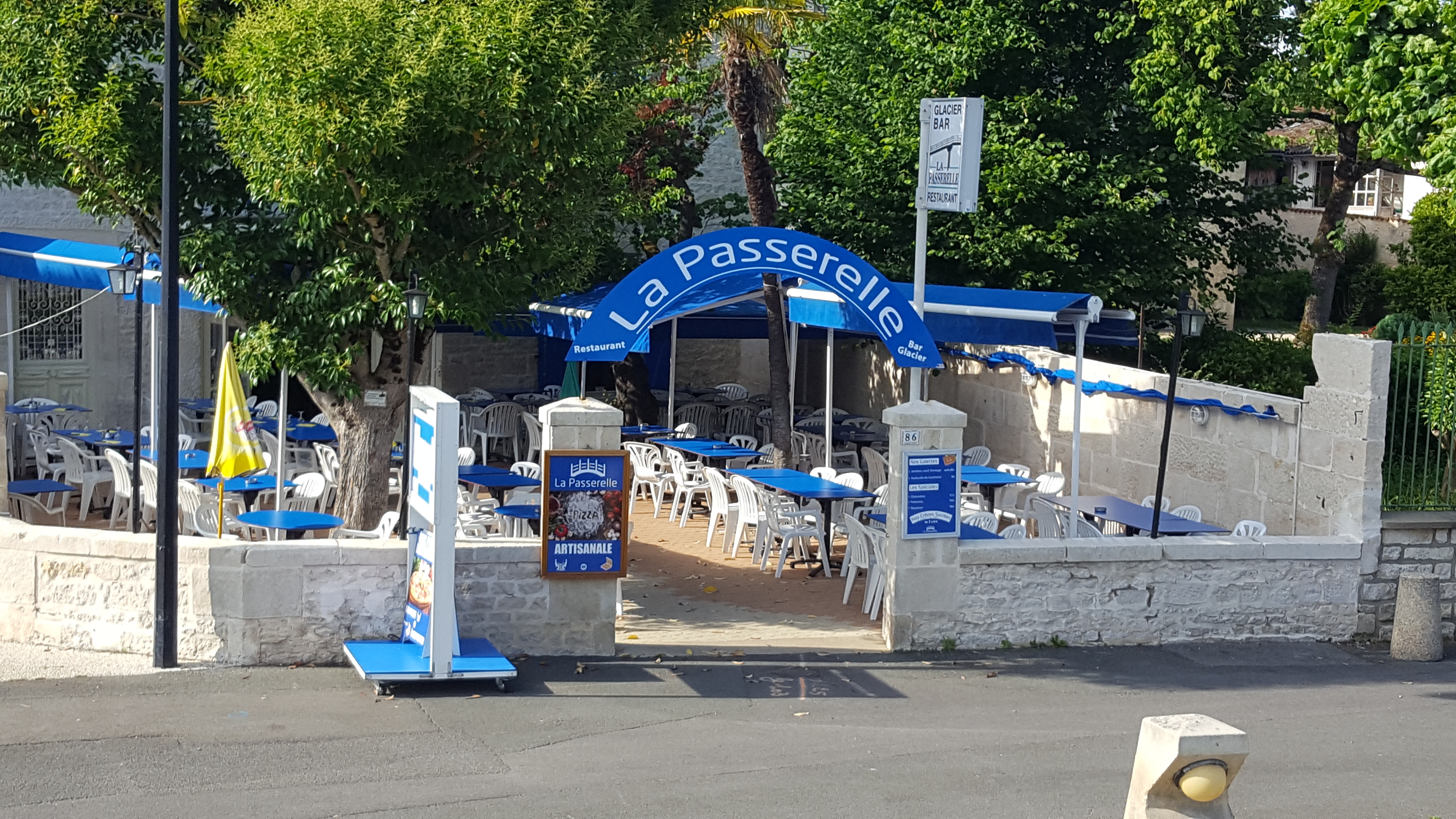 Restaurant "La Passerelle"