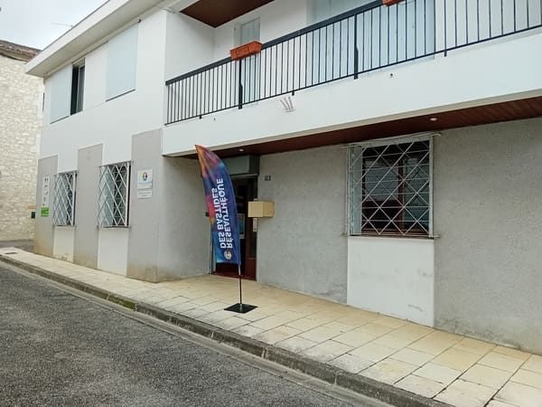 Bibliothèque Castillonnès, Castillonnès