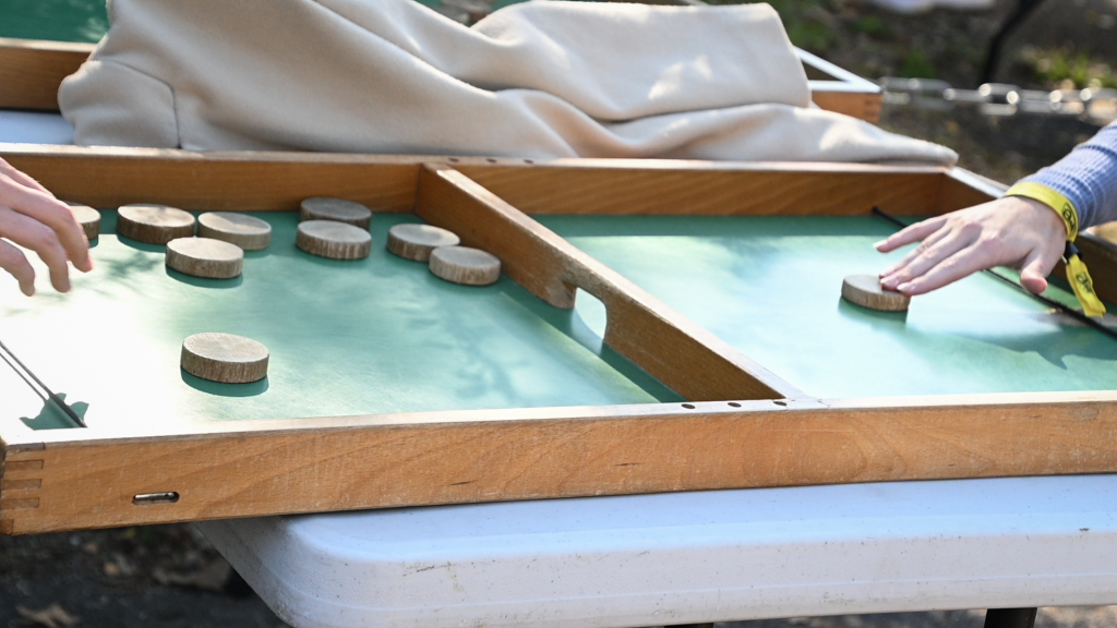 L'été en famille avec Ouest Limousin Tourisme - Atelier jeux géants en bois, Cognac-la-Forêt - photo 4