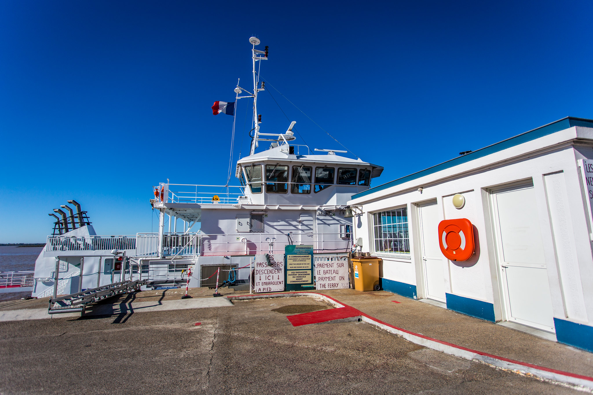 Port de Blaye (embarcadère du bac)