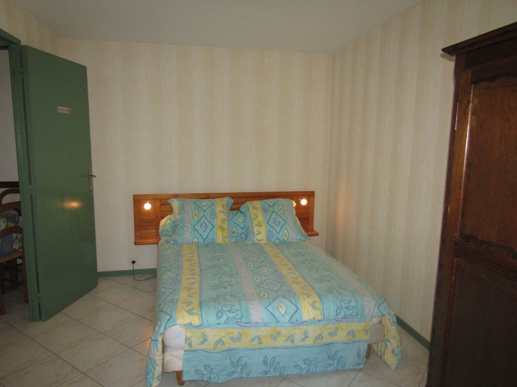 Location - Bost Marie-Reine et Roland