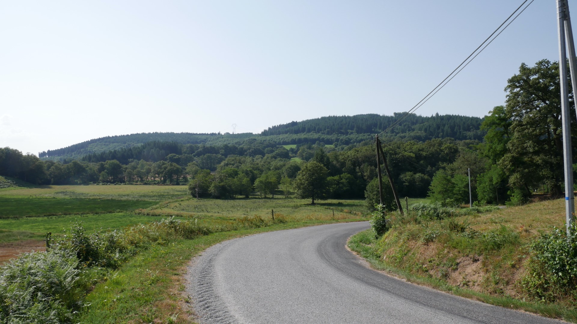 Boucle Locale N°57 Chemin de traverse en sud Creuse, Saint-Amand-Jartoudeix - photo 3