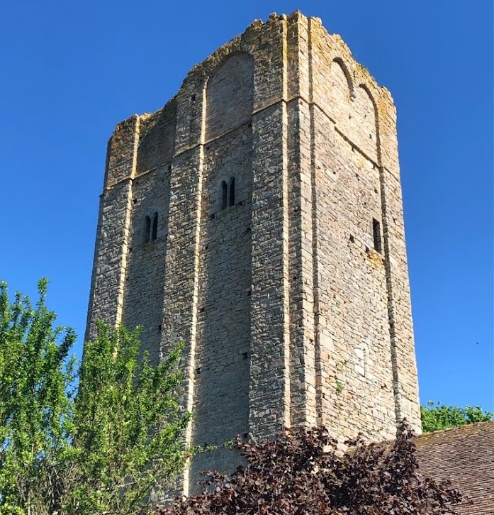 Marché de la Tour à Château-Chervix, Château-Chervix