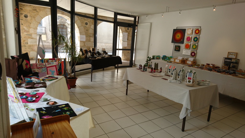 Boutique estivale d'artisanat d'art