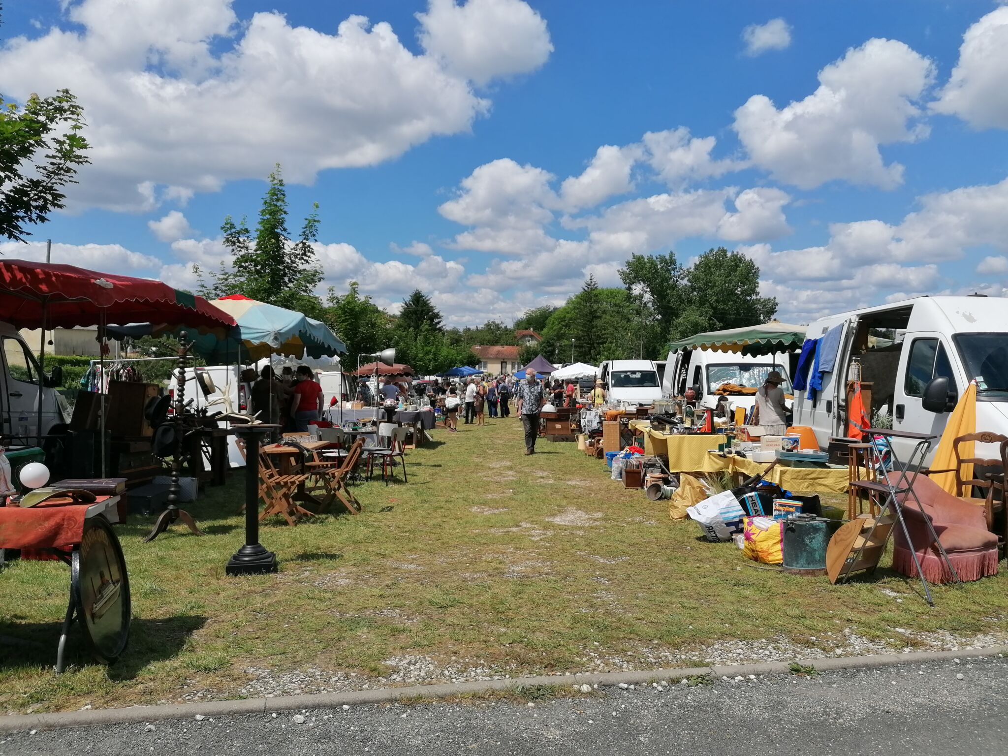 Brocante & Vide-Grenier à Verteillac