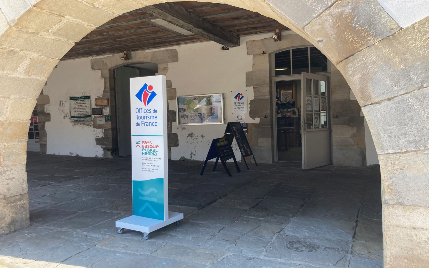 Bureau d'Accueil Touristique de La Bastide-Clairence - Office de Tourisme Pays Basque