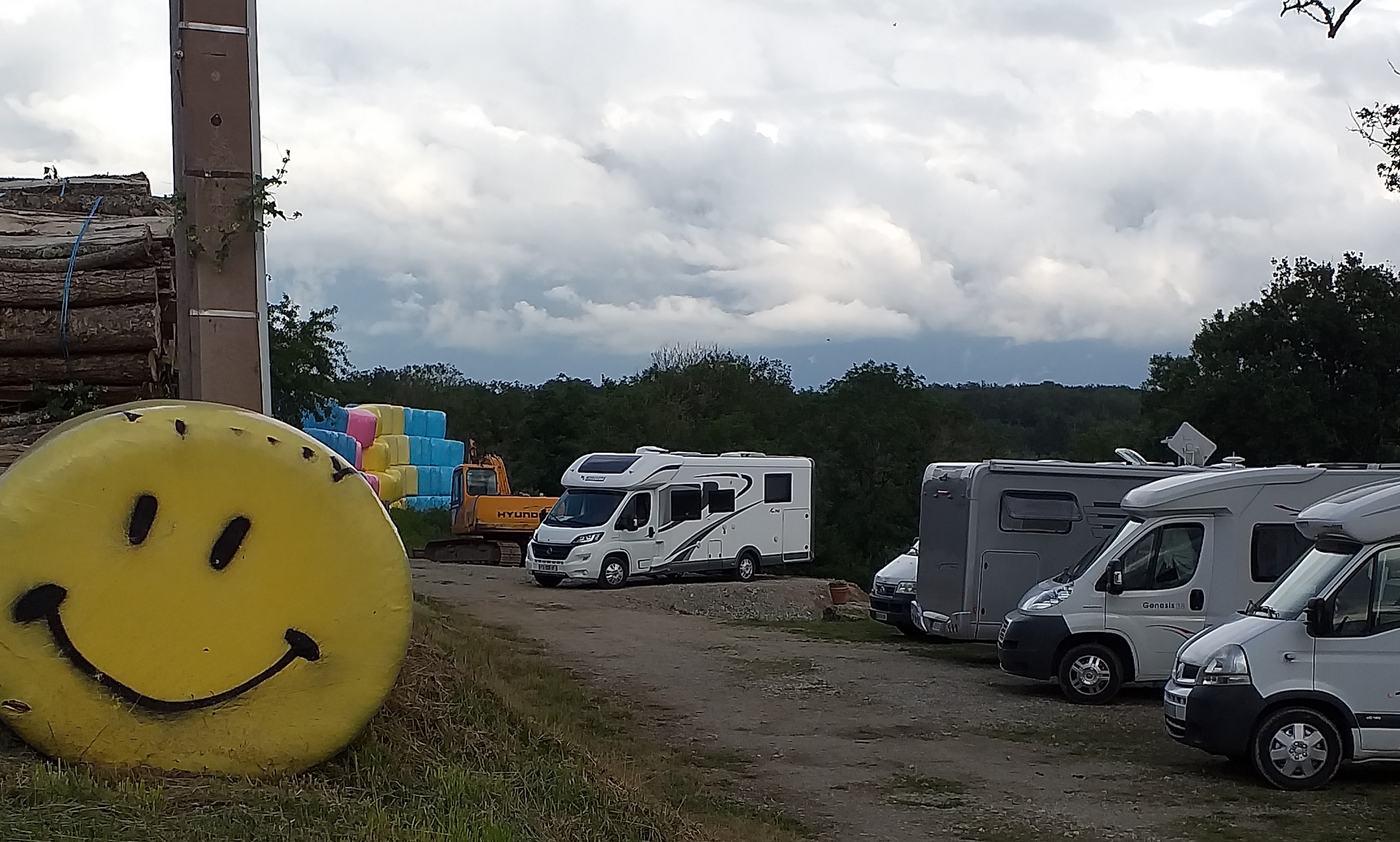 Aire de Camping-car "France Passion" de la Ferme de Lavaurette, Moutier-d'Ahun - photo 3