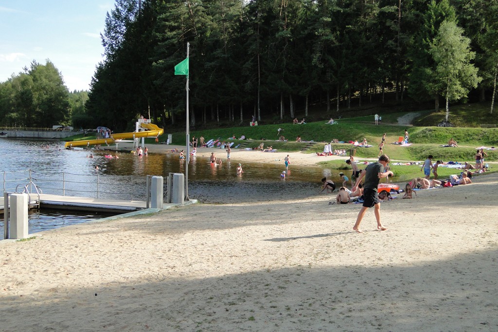 Camping Le domaine du lac de Soursac - photo 4