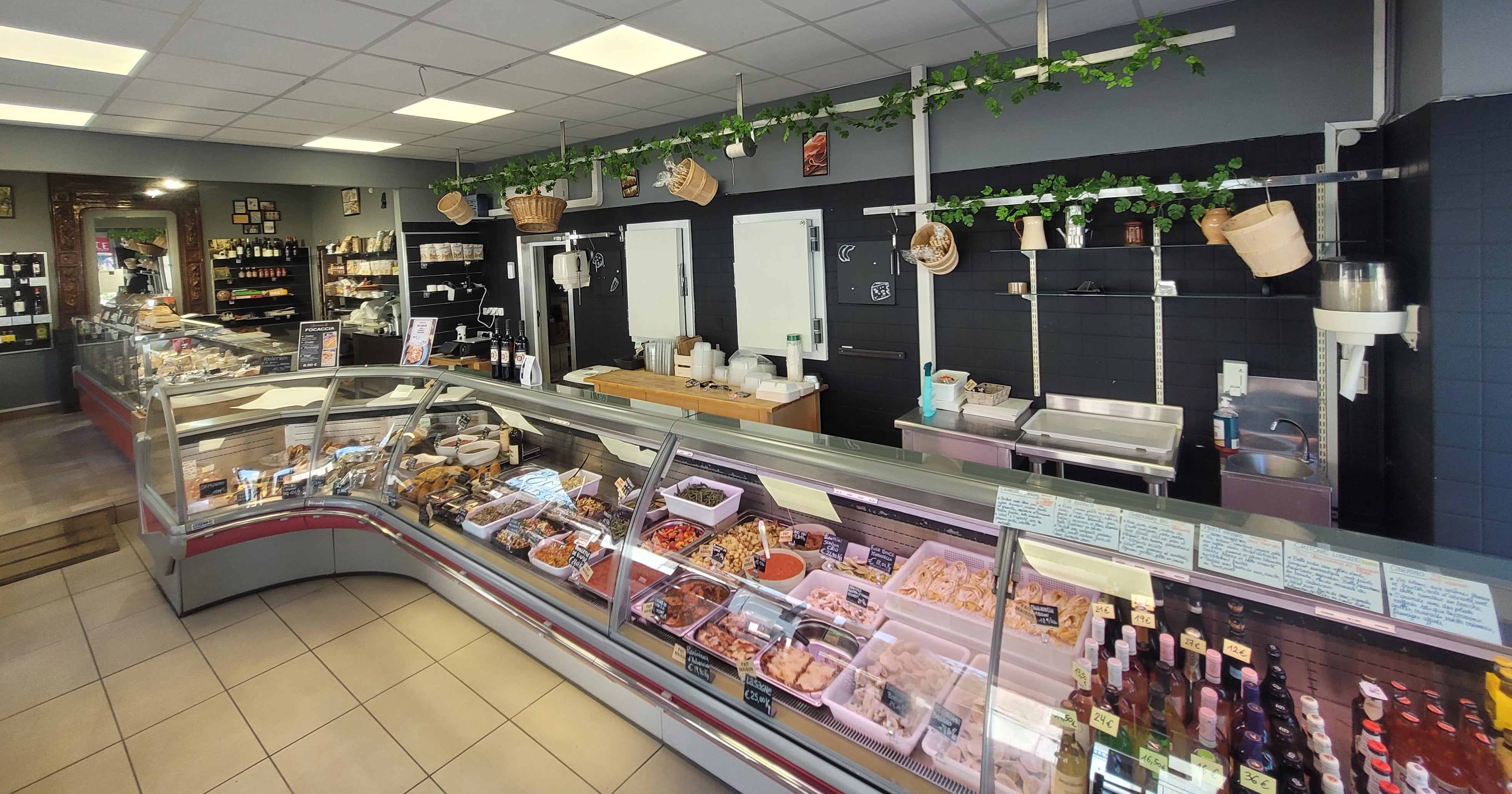 CARENA Epicerie traiteur — photo 2