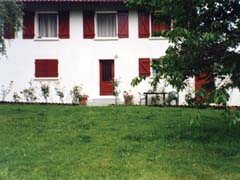 DUHALDE SAINT-MARTIN - MAISON DORHABARATZE-BERRIA DUHALDE SAINT-MARTIN - MAISON DORHABARATZE-BERRIA