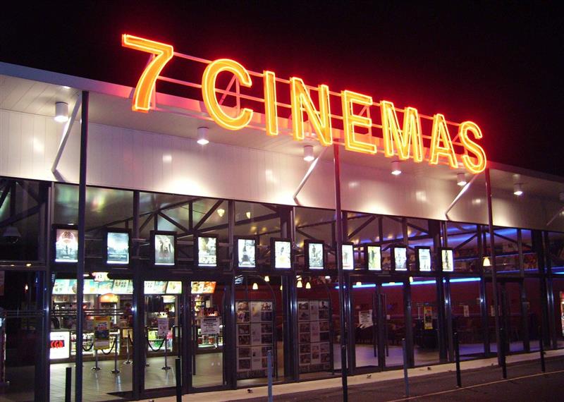Cinéma  Mega CGR Centre