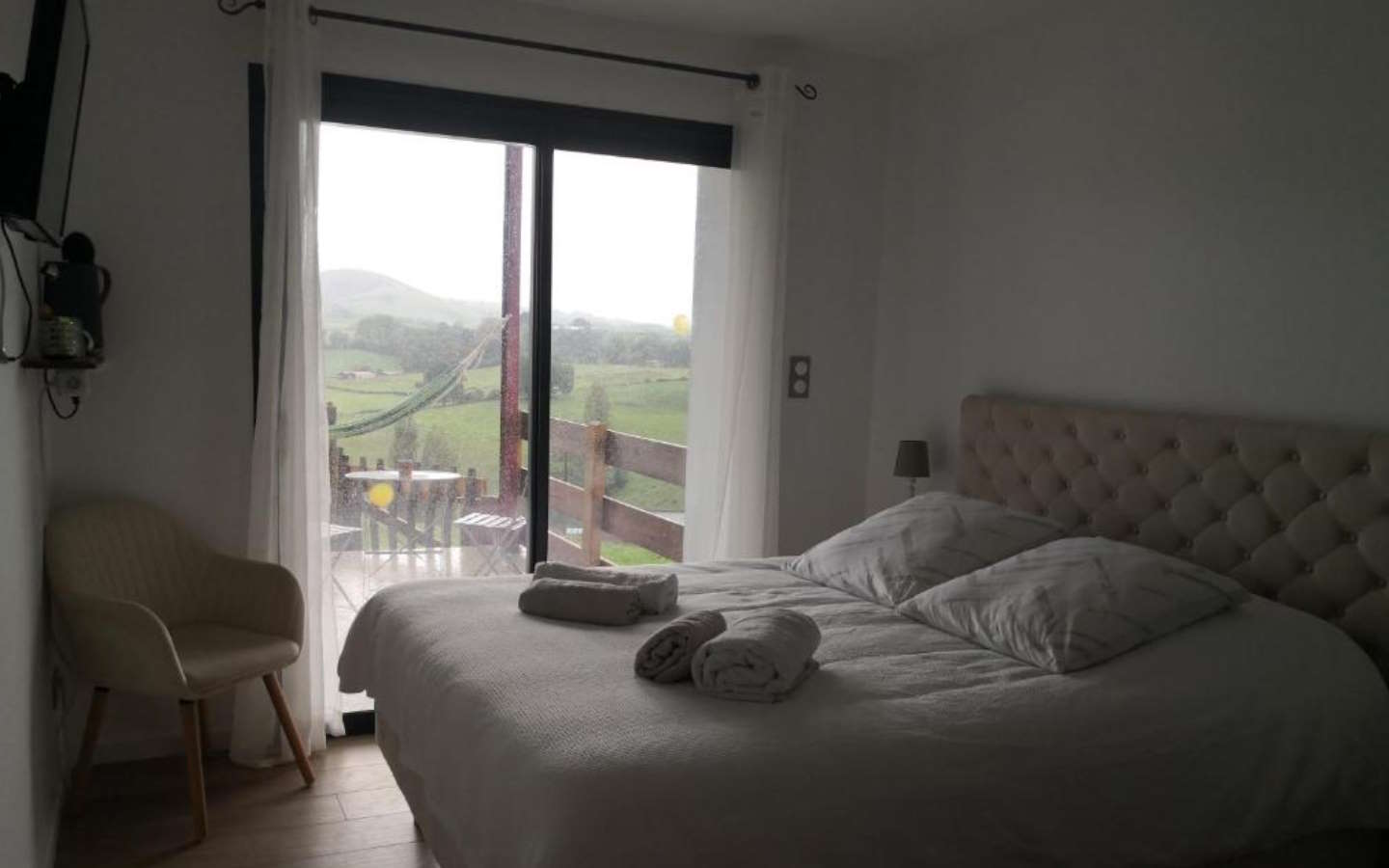 Madame Ondarts "Chambres Mendiburia" - photo 4