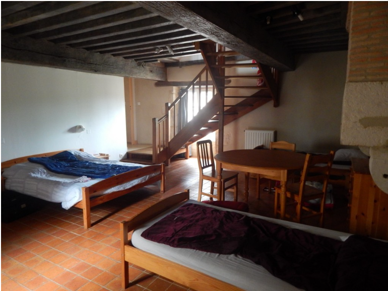 Hébergements Château - Annexe château - École, Varaignes - photo 4