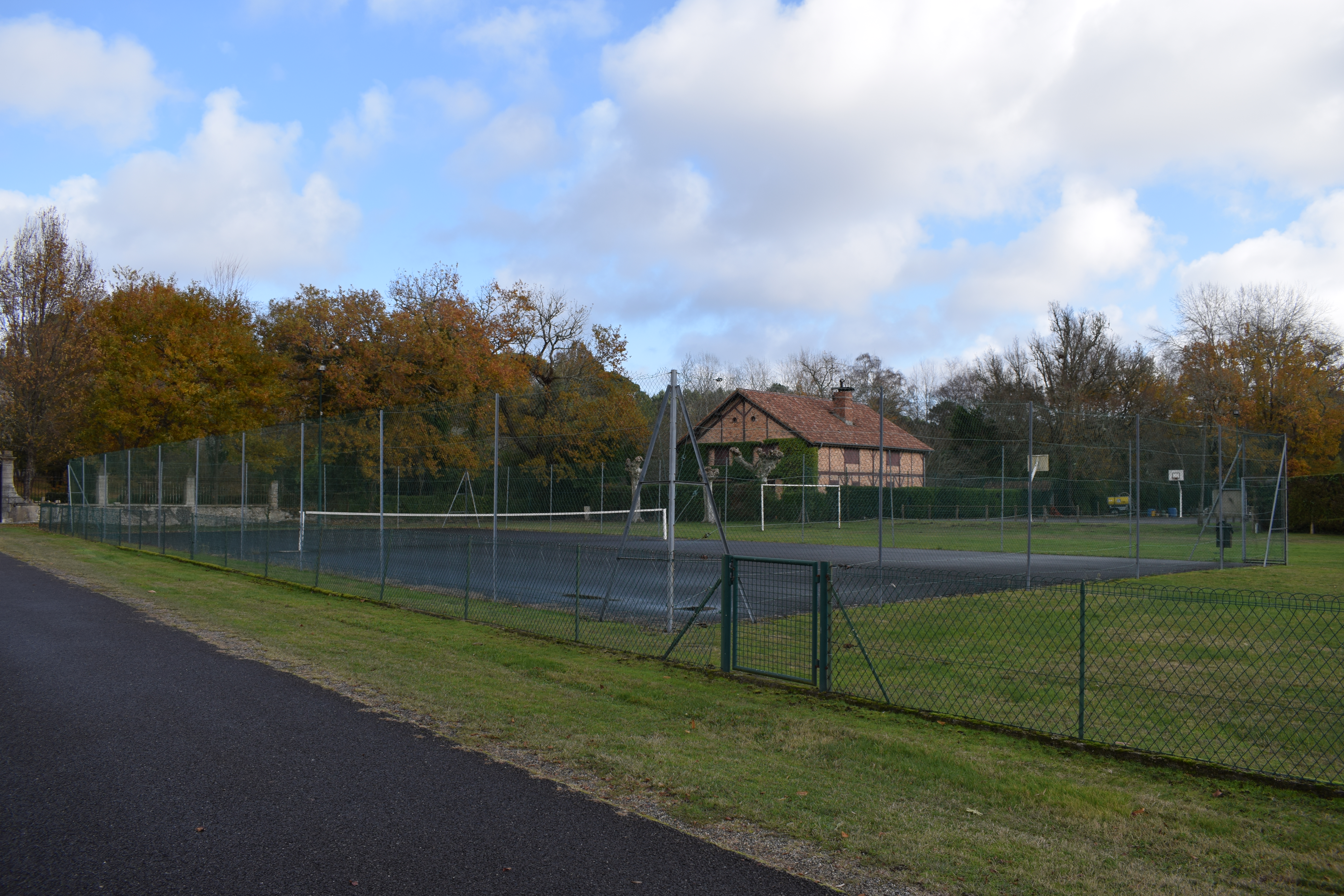 Complexe de loisirs, Lévignacq