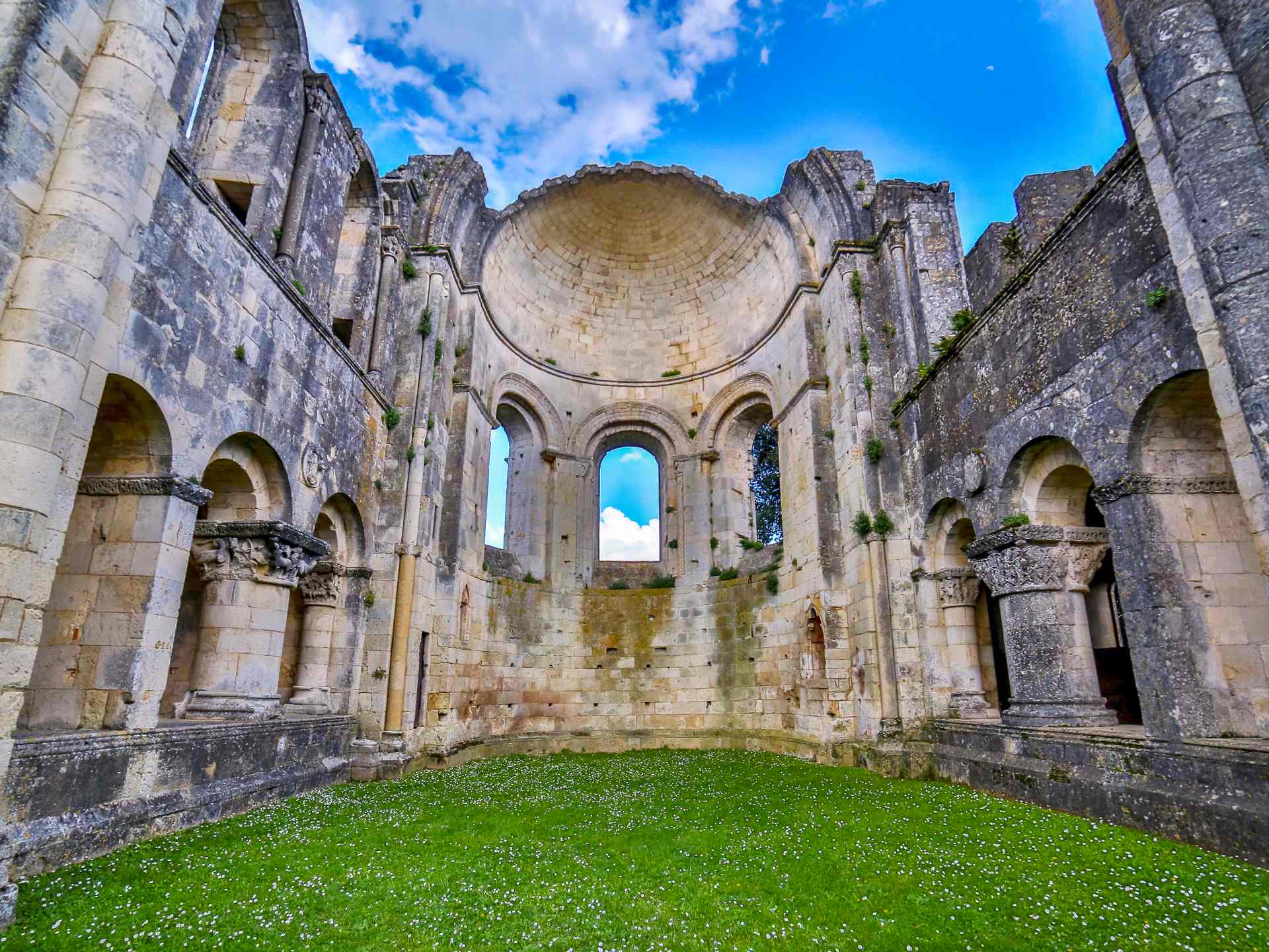 Abbaye de La Sauve-Majeure, La Sauve - photo 9