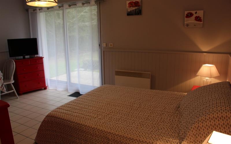 Location Cadepond Larronde